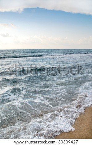 Tidal wave in a sea