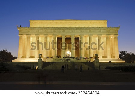 Lincoln Memorial after sunset, Washington DC, District of Columbia, USA, Lincoln Memorial nach dem Sonnenuntergang
