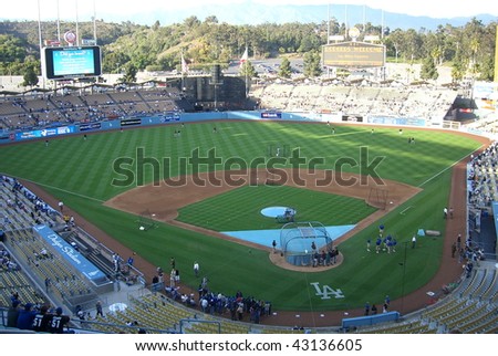 LOS ANGELES - APRIL 25: Dodger fans and players await a spring baseball game at Dodger Stadium on April 25, 2007 in Los Angeles, California.