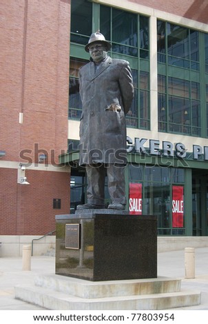 GREEN BAY, WISCONSIN - APRIL 23: Statue of Vince Lombardi at Lambeau Field on April 23, 2010 in Green Bay, Wisconsin. The statue was unveiled in 2003 to honor Lombardi at a renovated Packers home.