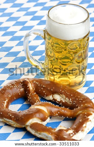 Original Bavarian Oktoberfest Pretzel and Beer Stein (mug)