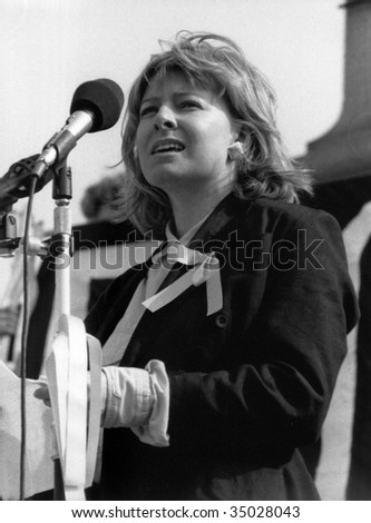 LONDON-APRIL 13: Jill Morrell, friend of kidnapped journalist John McCarthy, at a rally on April 13, 1991 in Trafalgar Square, London.