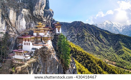 Taktshang Goemba or Tiger\'s nest Temple or Tiger\'s nest monastery the beautiful buddhist temple.The most sacred place in Bhutan is located on the high cliff mountain with sky of Paro valley, Bhutan.