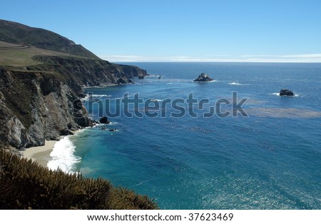 view of pacific ocean from historic pacific coast highway