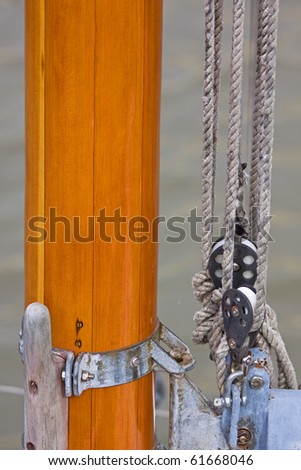 Yacht mast and rigging