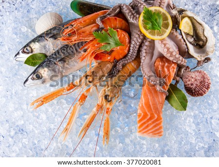 Fresh seafood on crushed ice, close-up.