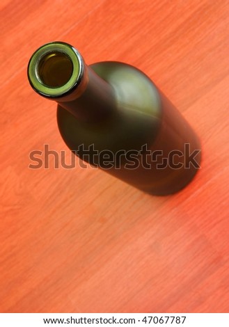 wine bottle, a small depth of field