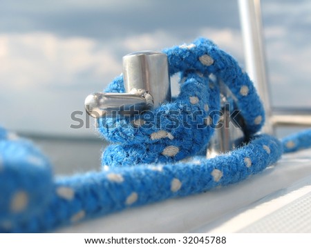 [Obrazek: stock-photo-blue-rope-on-the-belay-32045788.jpg]