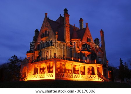 Nightshot of the historic craigdarroch castle (built in 1890) in dusk, downtown victoria, british columbia, canada