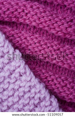 Two types of knitting in pink
