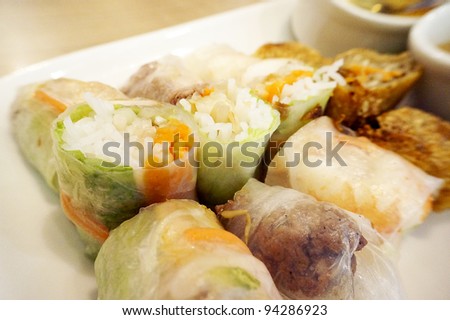 Vietnamese wrap and roll appetizer called \