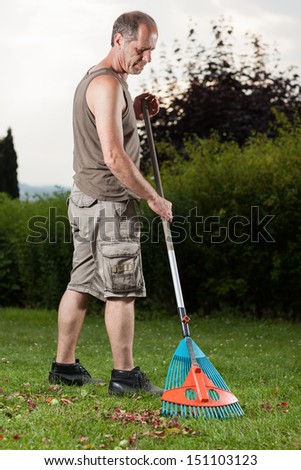 The Gardener is cleaning the grassland.