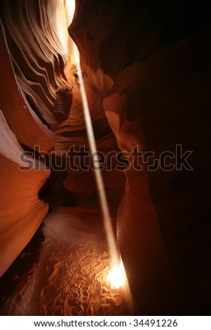 light beam at the upper antelope canyon in arizona