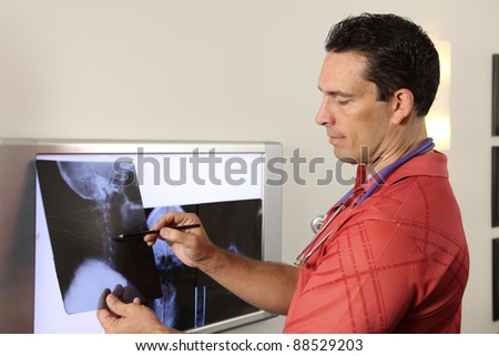 Chiropractor with xray