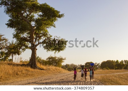 African children going back to the village. Senegal, Africa