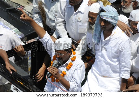 AMETHI - APRIL 21:  A rvind Kejriwal and Dr. Kumar Viswas  during a road show in support of Amethi candidate  on April 21, 2014 in Amethi ,India.