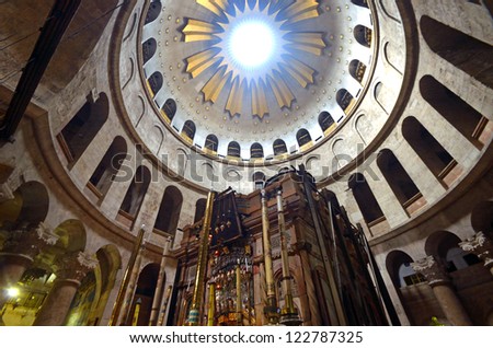 JERUSALEM - OCTOBER 1: Tomb of Jesus on October 1, 2012 in Jerusalem. Tomb of Jesus is in the Church of the Holy Sepulchre and a venerated sanctuary for Christian.