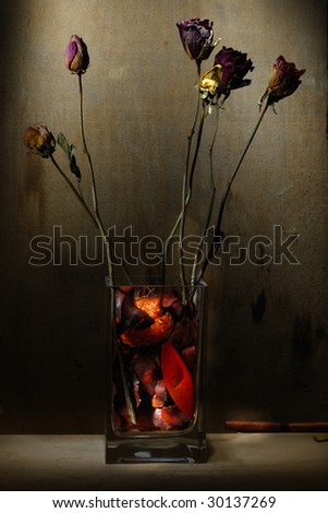 Bouquet of dry flowers in a vase