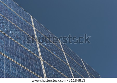 With solar cells can generate environmentally friendly electricity.