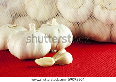 Unpeeled Garlic