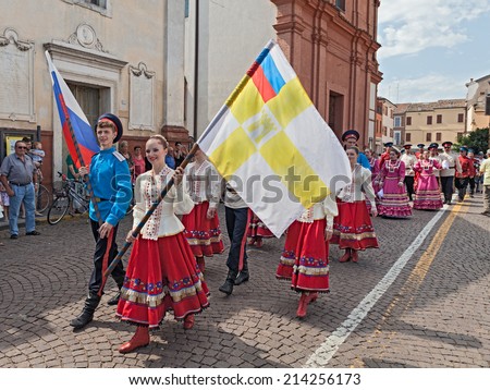 RUSSI, RA, ITALY - AUGUST 3: parade of the dancers 
