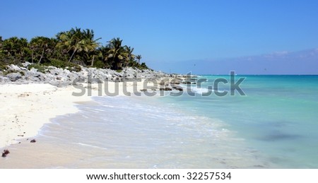 Sunny bay of Mexico