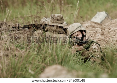 صور الجيش الامريكي Stock-photo-soldiers-in-us-army-special-forces-uniform-84630148