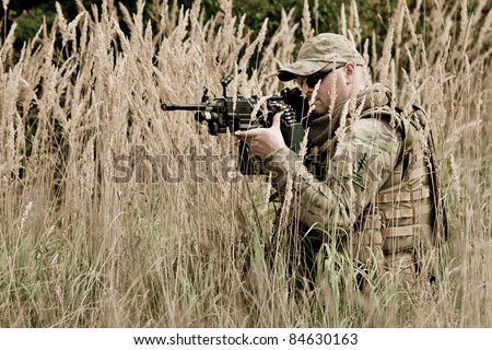Soldiers in US Army Special Forces uniform