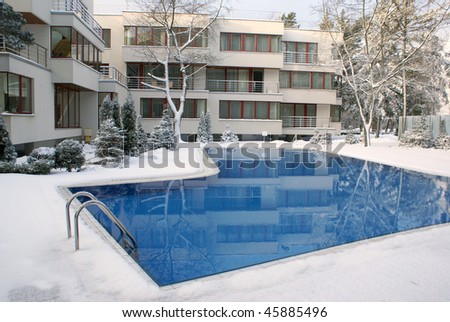 Open-air swimming pool in winter