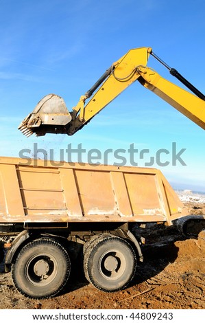  residential general contractor - home: Trash clipart pictures & photos