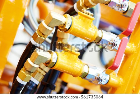Hydraulic pressure pipes and connection fittings of industrial equipment