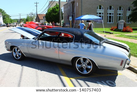 MATHEWS, VA- JUNE 01:1970 Chevy Chevelle SS 396 in the Annual: Vintage TV's 