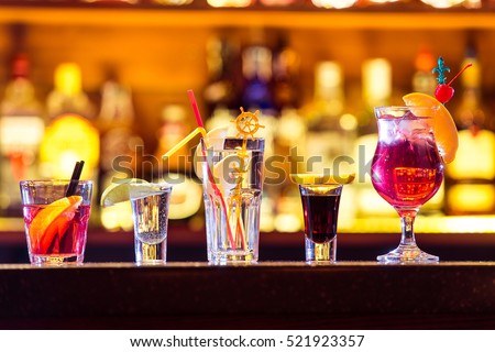 Set of cocktails at the bar. Alcoholic beverages.