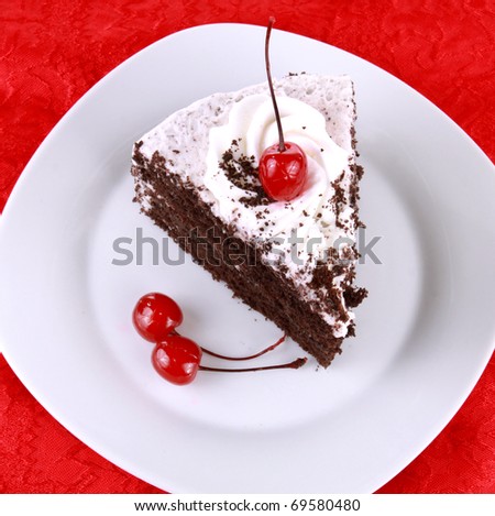 Cake with cherries