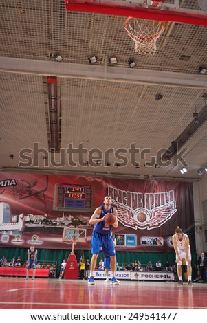 SAMARA, RUSSIA - MAY 11: Elmedin Kikanovic of BC Enisey gets ready to throw from the free throw line in a game against BC Krasnye Krylia on May 11, 2013 in Samara, Russia.
