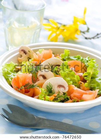 Salad with smoked salmon, mushroom, carrot and lettuce