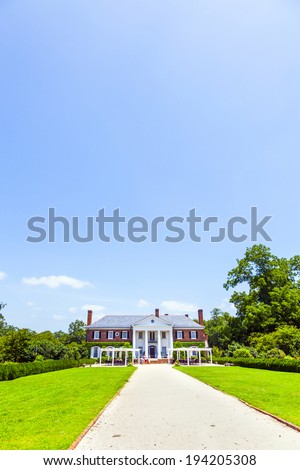 MOUNT PLEASANT, USA - JULY 21, 2010:  Boone Hall Plantation in Mount Pleasant, USA. The House was built in 1933 in colonial revival style and is listed in the National Register of Historic places.