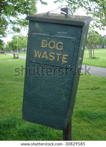 Dog waste bin