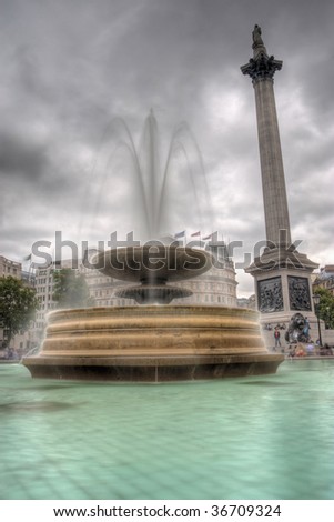 Fountain and Nelson\'s column on Trafalgar Square