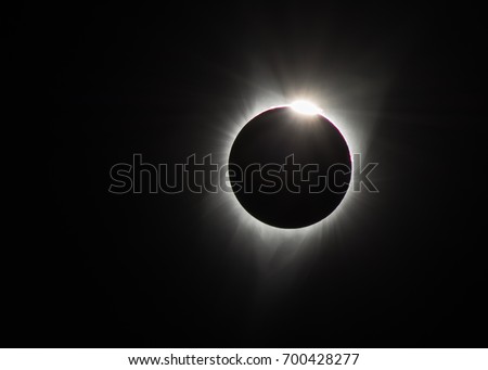 The diamond ring effect and the solar corona in a total solar eclipse, August 21, 2017