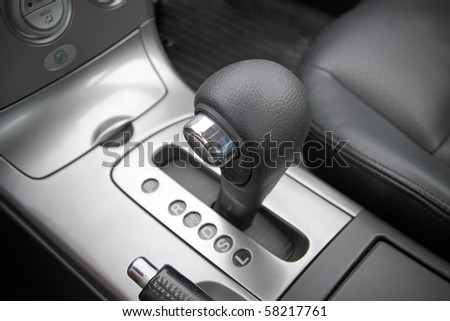 The mechanism of switching modes of automatic transmission car