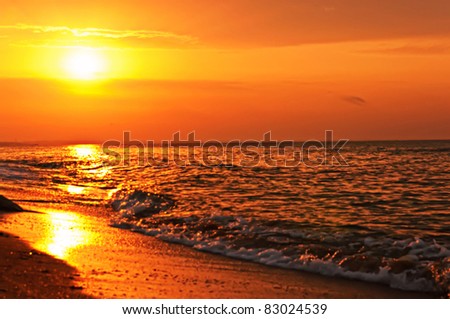 Romantic view of the sunrise on sea