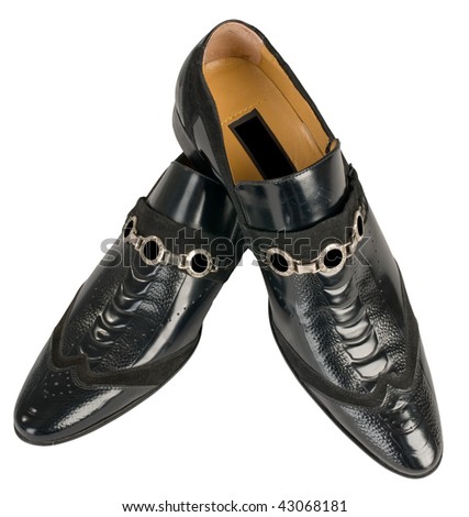 Beautiful man's classical shoes for a holiday and work.