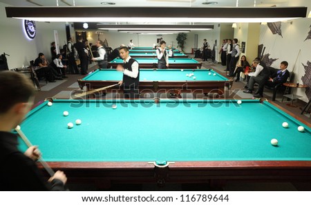 MOSCOW-JAN 21:Unidentified participants of Moscow championship billiard take part in competition at a snooker center SC in Olimpiysky, Jan 21, 2012 Moscow, Russia.15 participants took part.