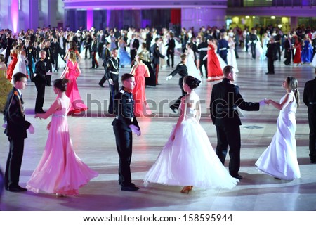 MOSCOW - FEB 22: Dancing couples on the Kremlin Cadet Ball, on February 22, 2013 in Moscow, Russia.