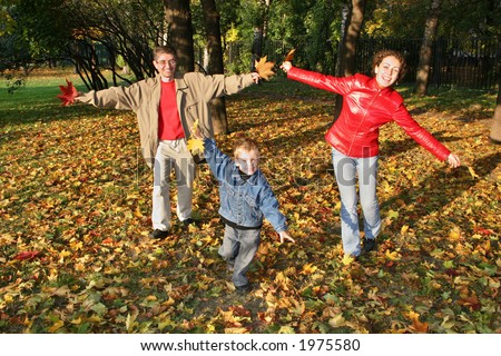 fly family in autumn park