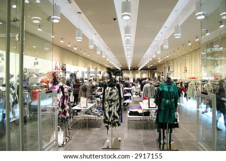 M & Q Stock-photo-female-clothes-in-shop-2917155