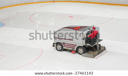 Ice Hockey Machine