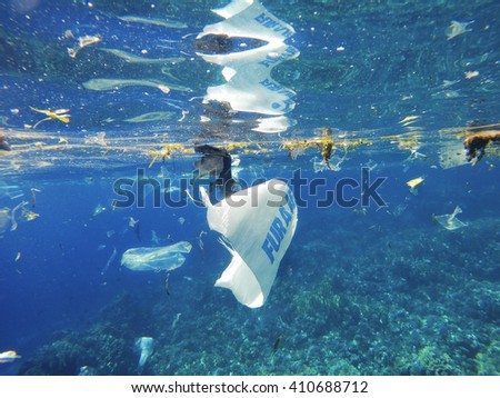Plastic sea pollution