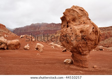 Bizarre Balanced Rock near Lees Ferry, Marble Canyon, Glen Canyon National Recreation Area, Arizona, USA